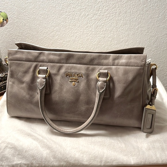 Reserved @kiraewong Authentic Prada Napa Leather Bag Milan - Picture 9 of 16